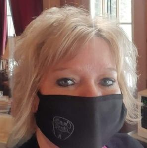 Meet your Posher, Elspeth